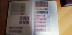10 x DDR 1965 - 1990 postfrisch komplett in 5 Einsteckalben